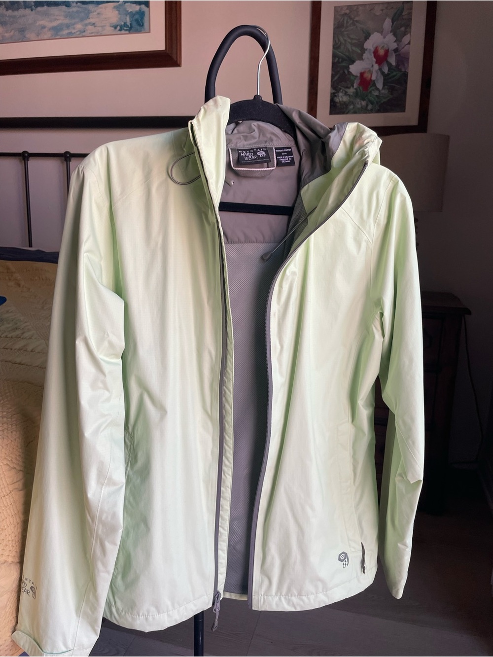 Mountain Hardwear Light Lime Green Women's Waterproof Ski Jacket